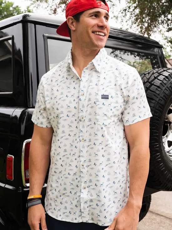 BURLEBO Other - Men’s Burlebo Performance Button Up Lone Star State Texas Deer Guitar Taco XL